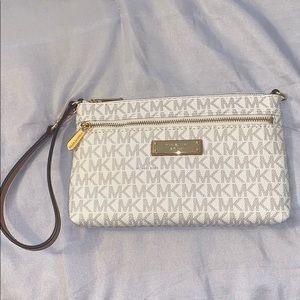 Michael Kors Clutch